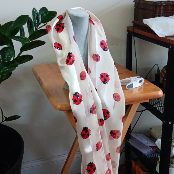Ladybug Print Beige Scarf - Picture 2 of 5